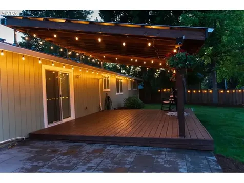 4010 Se Lenore Circle Troutdale OR 97060