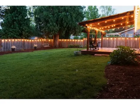 4010 Se Lenore Circle Troutdale OR 97060