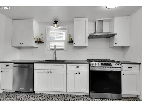 1617 Parnell Drive Eugene OR 97404