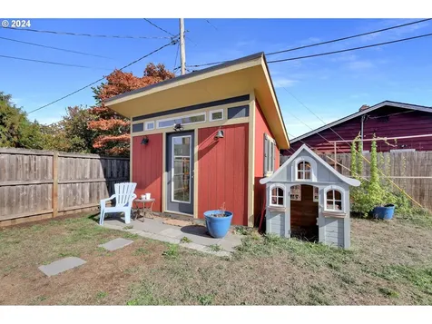 1617 Parnell Drive Eugene OR 97404