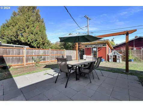 1617 Parnell Drive Eugene OR 97404