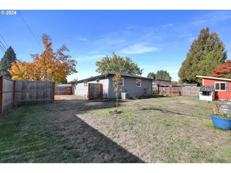 1617 Parnell Drive Eugene OR 97404