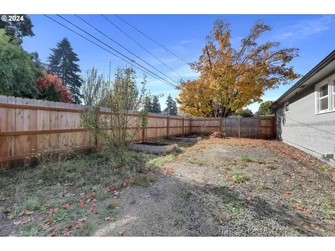 1617 Parnell Drive Eugene OR 97404