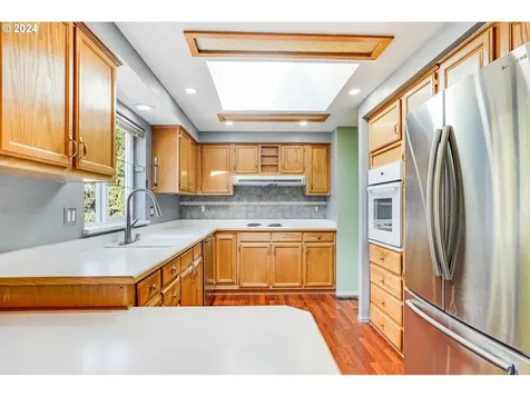3329 Senecal Creek Drive Woodburn OR 97071