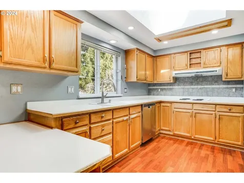 3329 Senecal Creek Drive Woodburn OR 97071