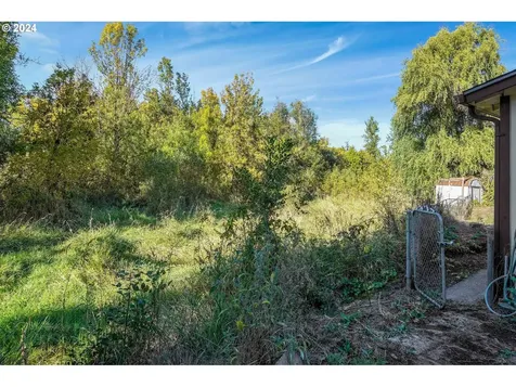 3329 Senecal Creek Drive Woodburn OR 97071