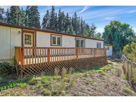 3329 Senecal Creek Drive Woodburn OR 97071