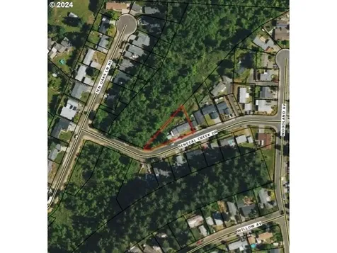3329 Senecal Creek Drive Woodburn OR 97071