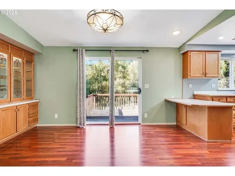 3329 Senecal Creek Drive Woodburn OR 97071