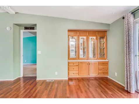 3329 Senecal Creek Drive Woodburn OR 97071