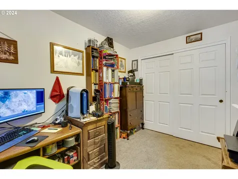 2127 Rhodora Street Forest Grove OR 97116