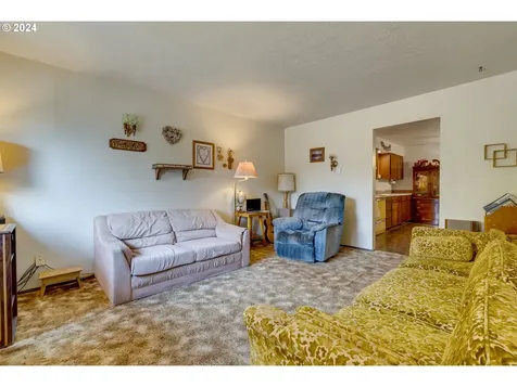 2127 Rhodora Street Forest Grove OR 97116