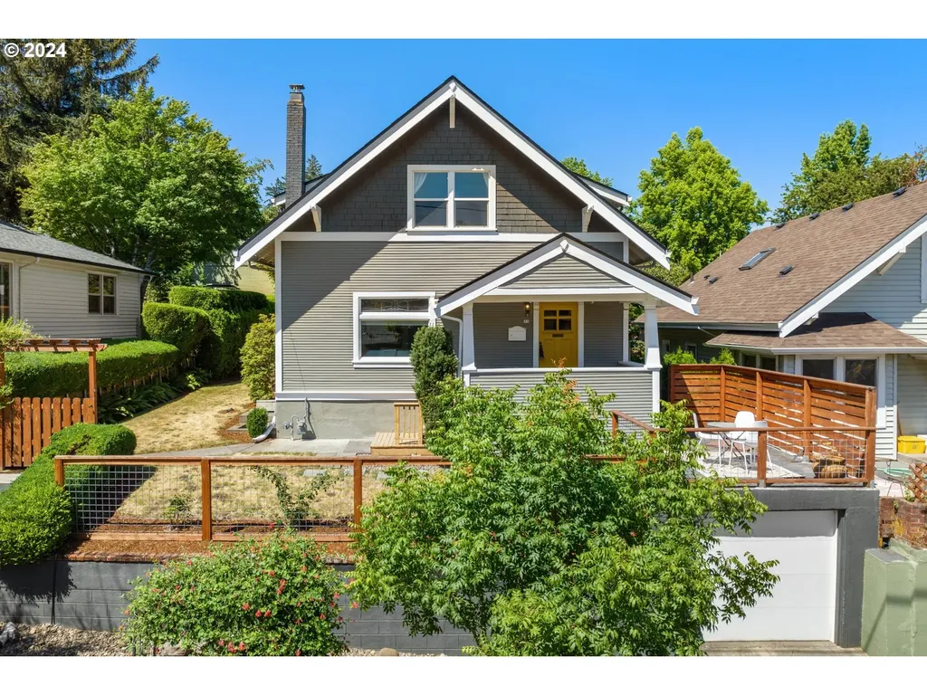 33 Se 71st Avenue Portland OR 97215