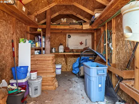 745 Se 17th Street Troutdale OR 97060