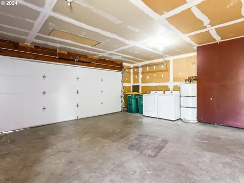 745 Se 17th Street Troutdale OR 97060