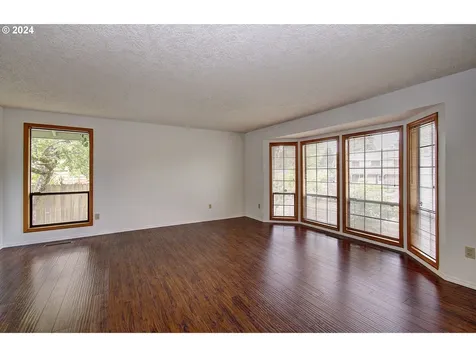 2211 Se Norelius Drive Vancouver WA 98683