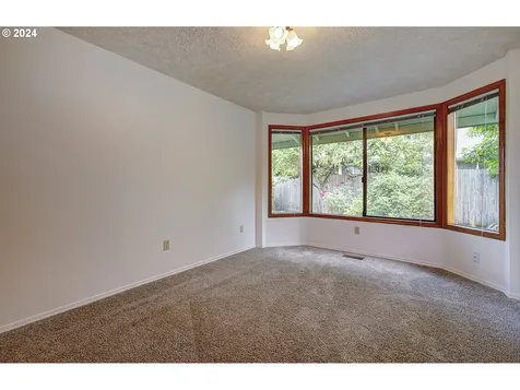 2211 Se Norelius Drive Vancouver WA 98683