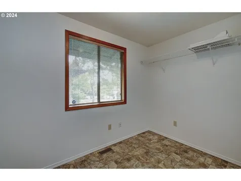 2211 Se Norelius Drive Vancouver WA 98683