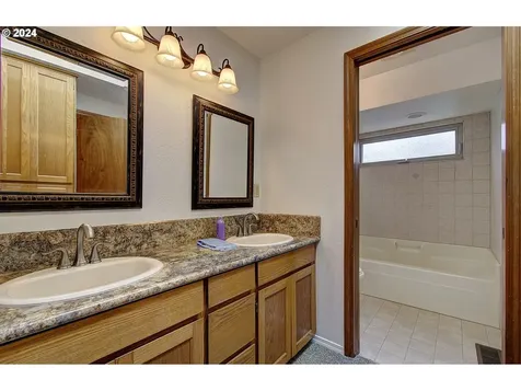 2211 Se Norelius Drive Vancouver WA 98683
