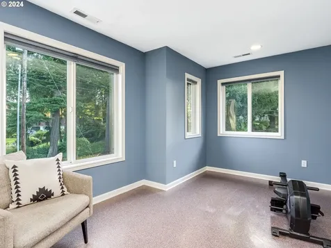 8308 NW Bacon Road Vancouver WA 98665