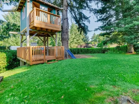8308 NW Bacon Road Vancouver WA 98665