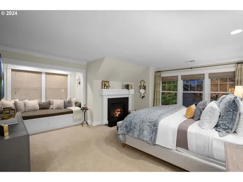 4855 Nw Keenan Place Portland OR 97229