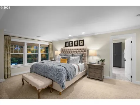 4855 Nw Keenan Place Portland OR 97229