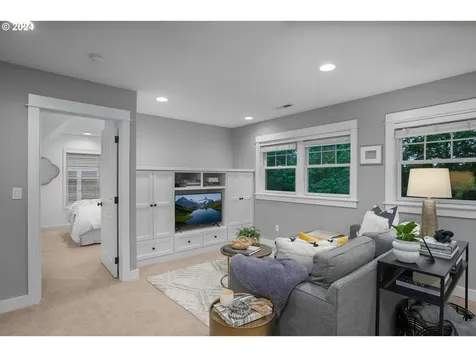 4855 Nw Keenan Place Portland OR 97229