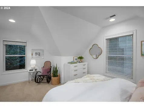 4855 Nw Keenan Place Portland OR 97229