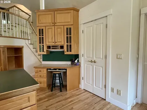 28544 Crow Road Eugene OR 97402