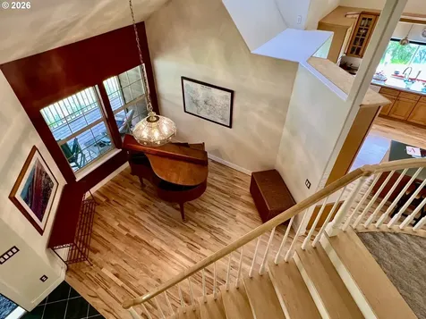 28544 Crow Road Eugene OR 97402