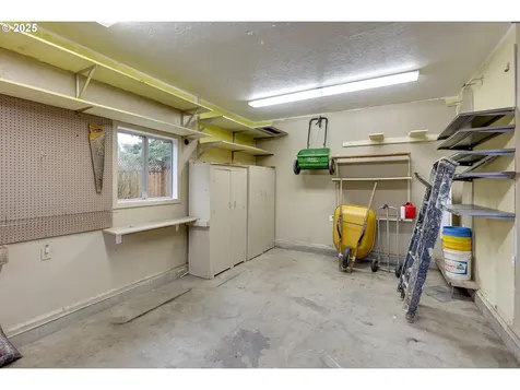 11234 SW 63rd Avenue Portland OR 97219