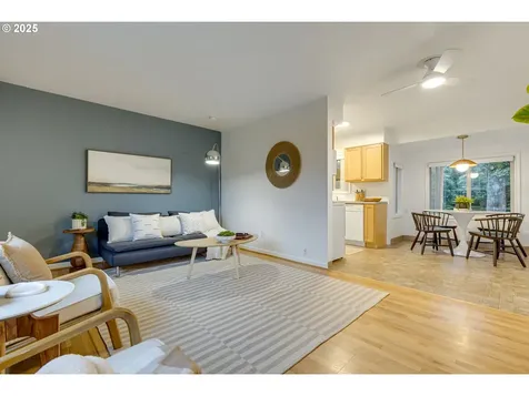11234 SW 63rd Avenue Portland OR 97219