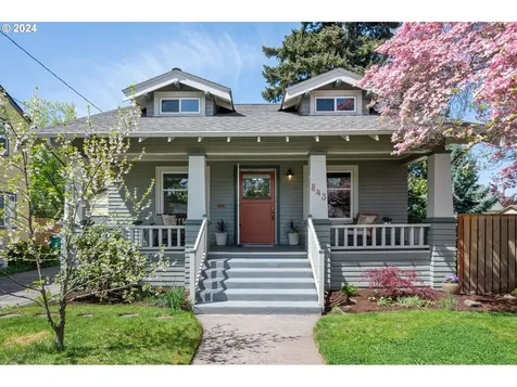 843 Ne 78th Avenue Portland OR 97213