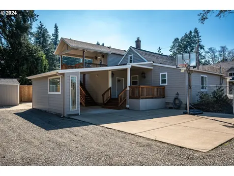 2011 13th Street West Linn OR 97068