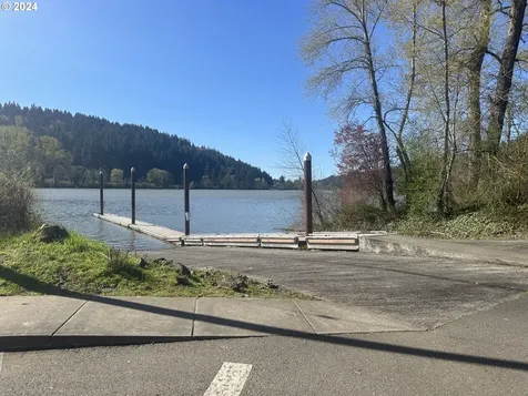 2011 13th Street West Linn OR 97068