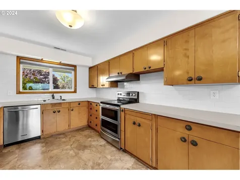 4921 Nw Cherry Street Vancouver WA 98663