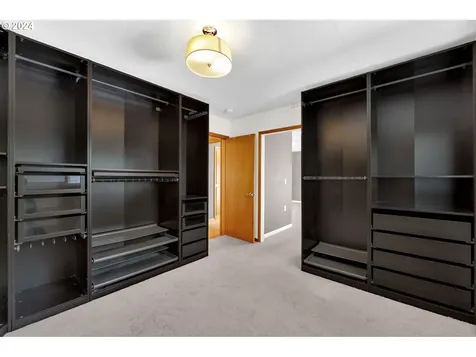 4921 Nw Cherry Street Vancouver WA 98663