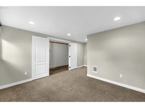 4921 Nw Cherry Street Vancouver WA 98663