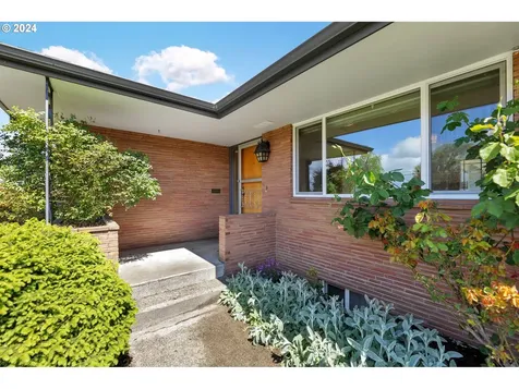 4921 Nw Cherry Street Vancouver WA 98663