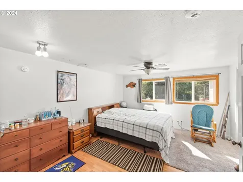 165 S 14th Street Lakeside OR 97449