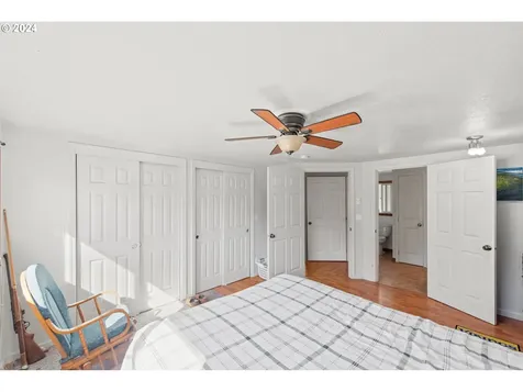 165 S 14th Street Lakeside OR 97449