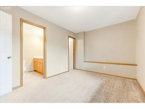 5499 SE Brookside Street Hillsboro OR 97123