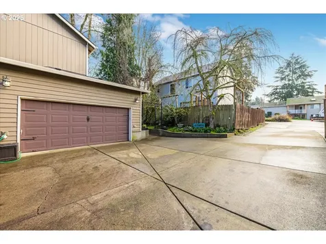 5499 SE Brookside Street Hillsboro OR 97123
