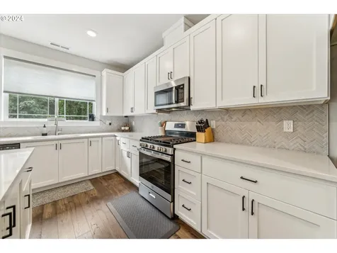 16808 Sw Colorado Lane Portland OR 97224
