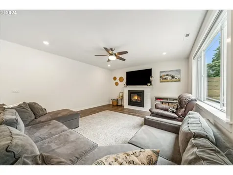 16808 Sw Colorado Lane Portland OR 97224