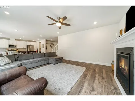 16808 Sw Colorado Lane Portland OR 97224