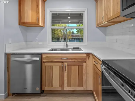 13720 SW 23rd Street Beaverton OR 97008