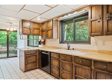 309 Clark Creek Road Longview WA 98632