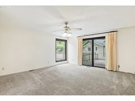 309 Clark Creek Road Longview WA 98632